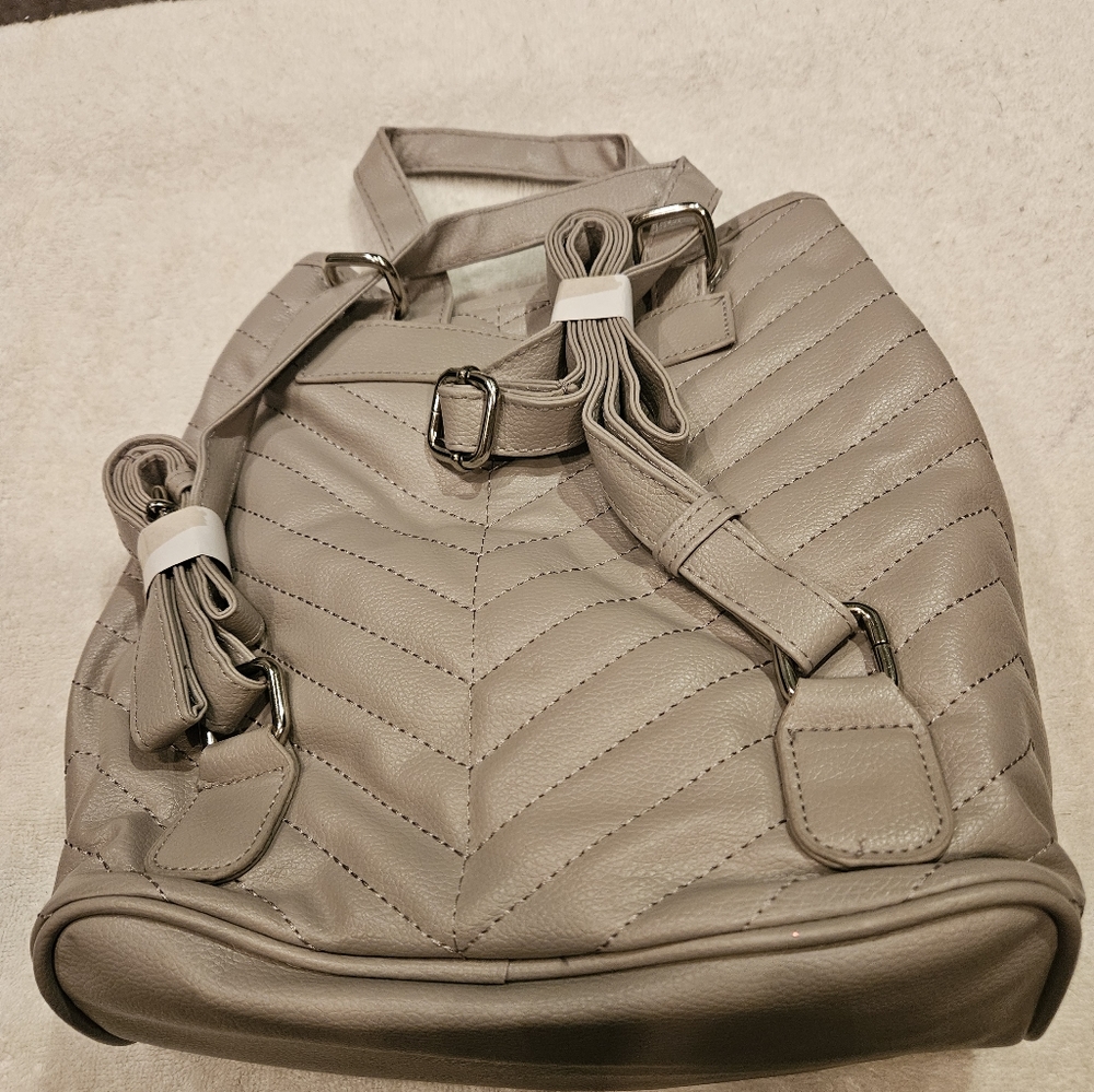 BELLA RUSSO BACKPACK - Picture 2 of 3